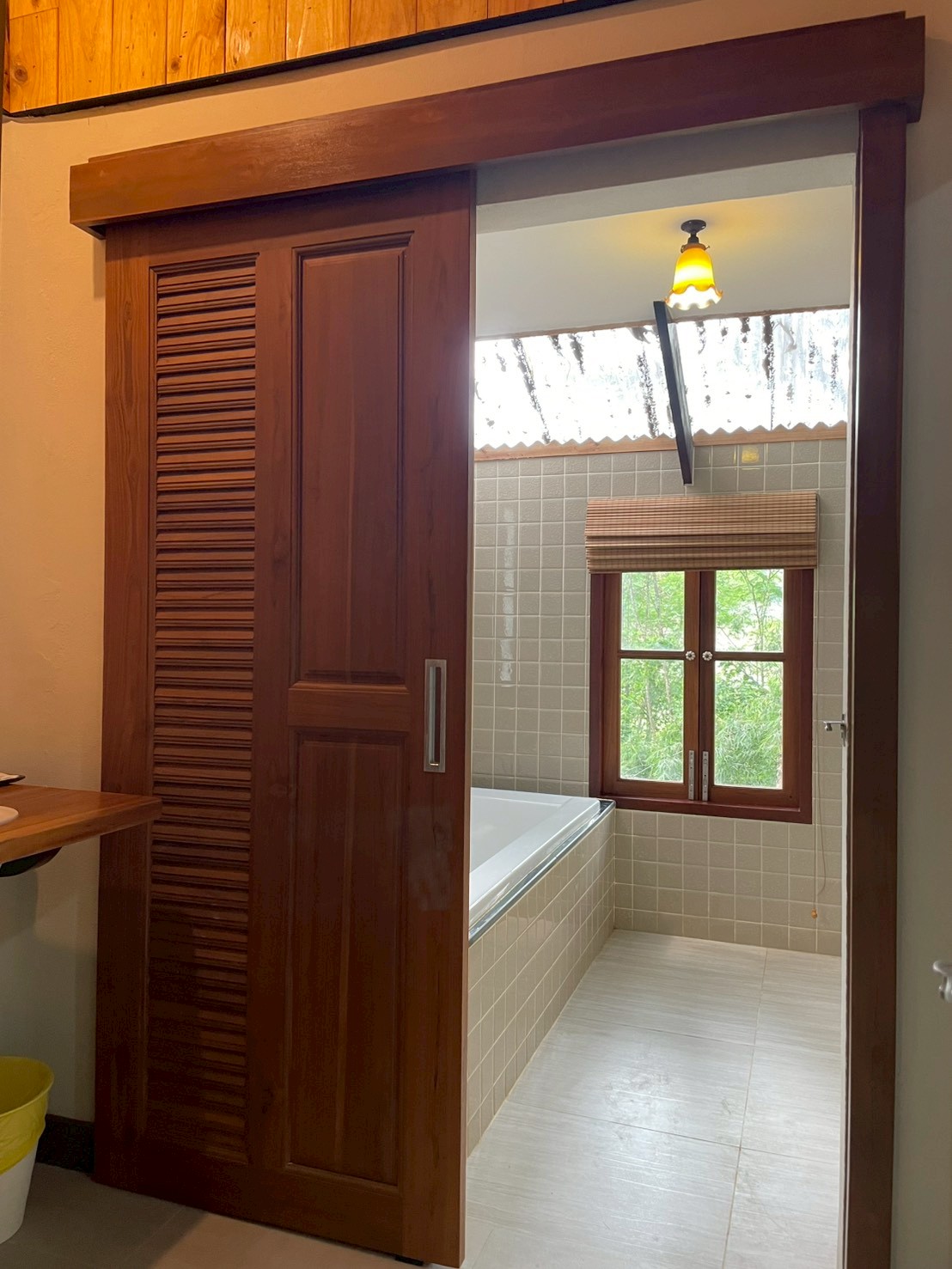 Gallery of Yoongthong & Dokaew entire bangalow rental